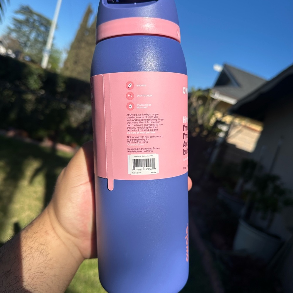 Owala FreeSip 40oz Blue Jay NEW!!!! - Picture 3 of 6